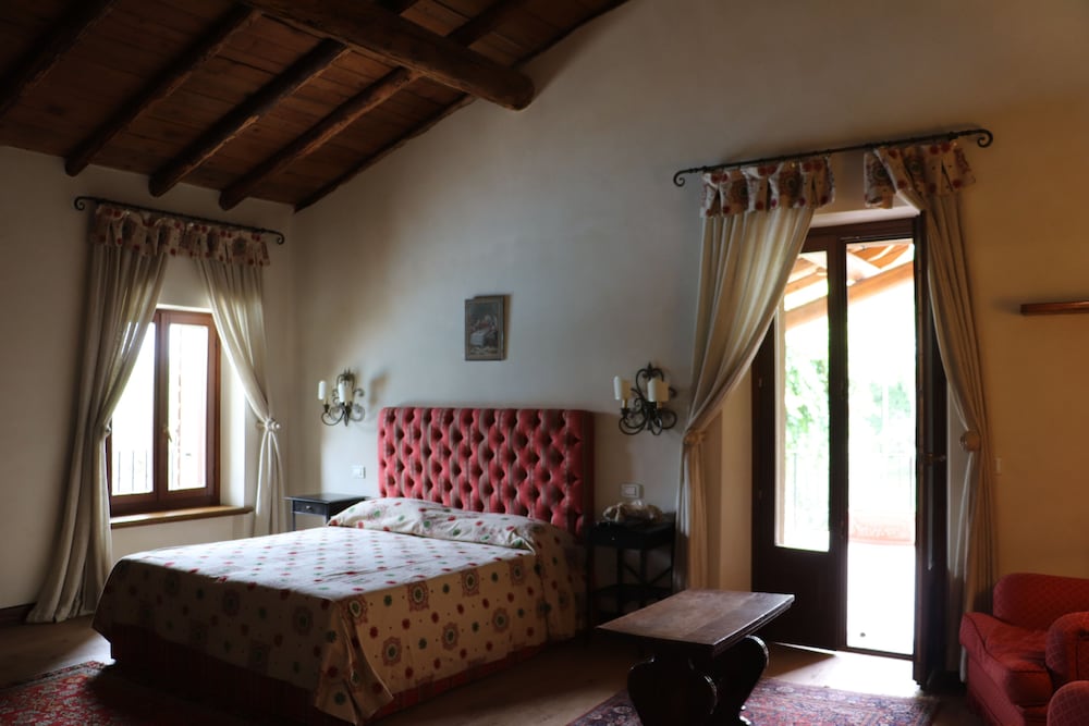 Villa photo 2