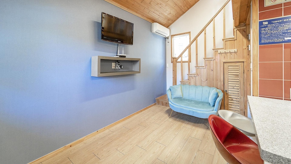 Basic Room, 1 Bedroom (Deulkotddeurak)
