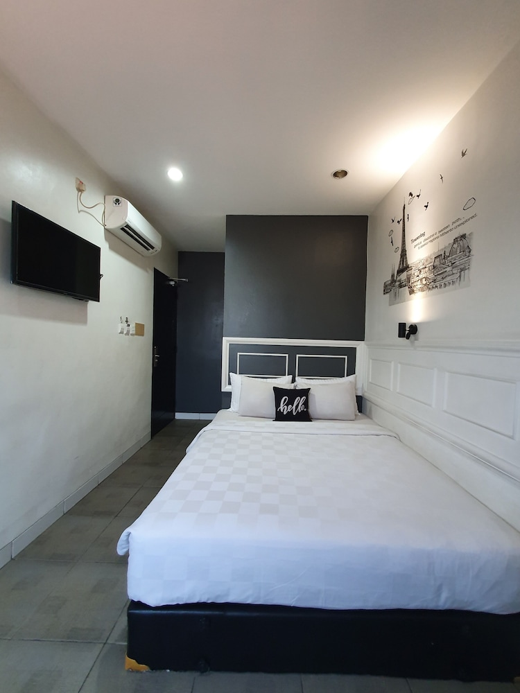 Superior Room - Photo 8