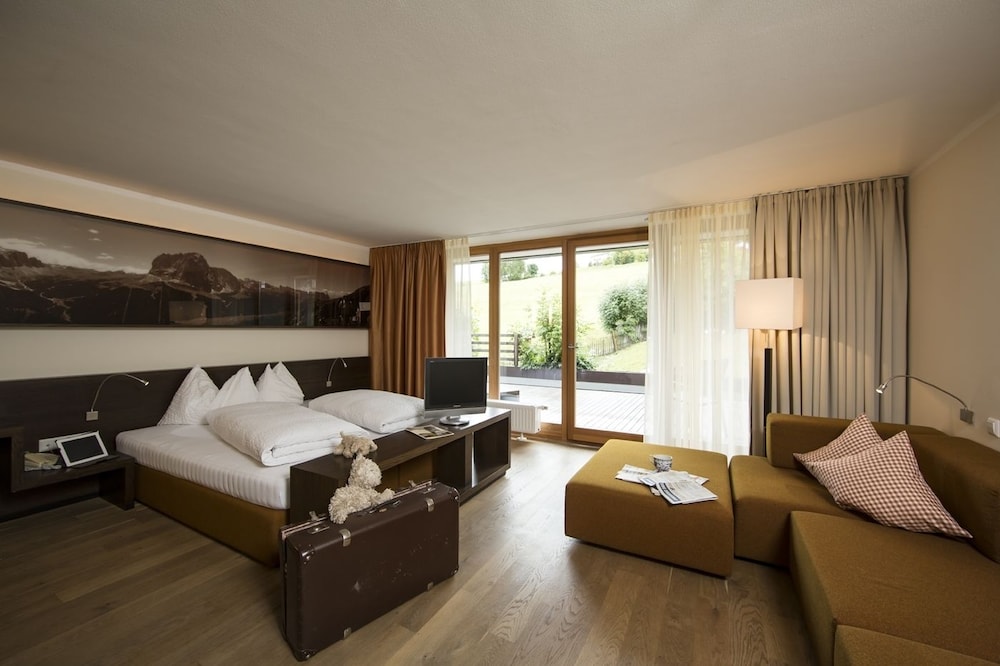 Superior Double Room, Mountain View