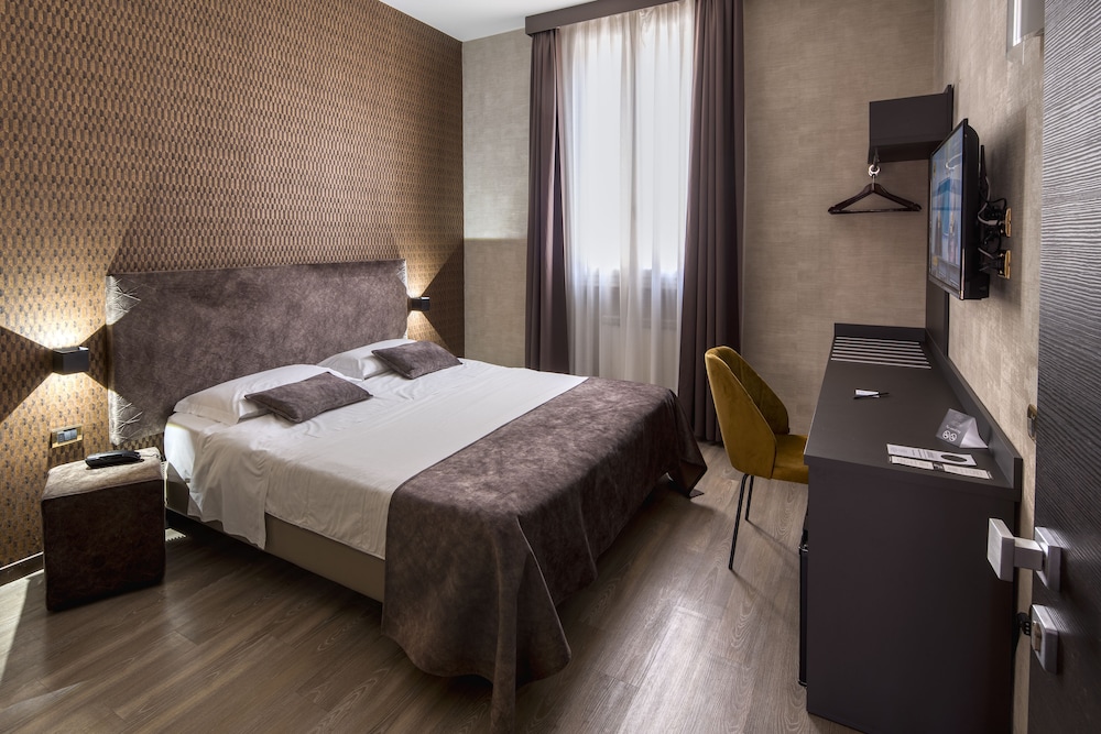 Classic Double Room Single Use photo 1