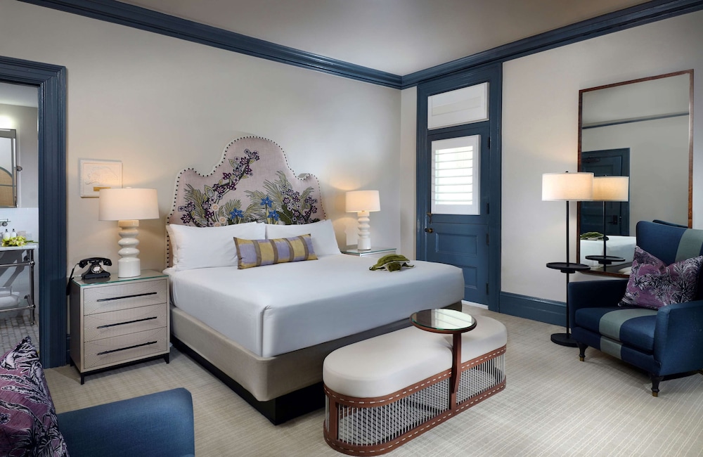 Clubhouse Deluxe King - Photo 1
