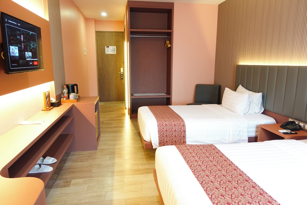 Grand Deluxe Room photo 2