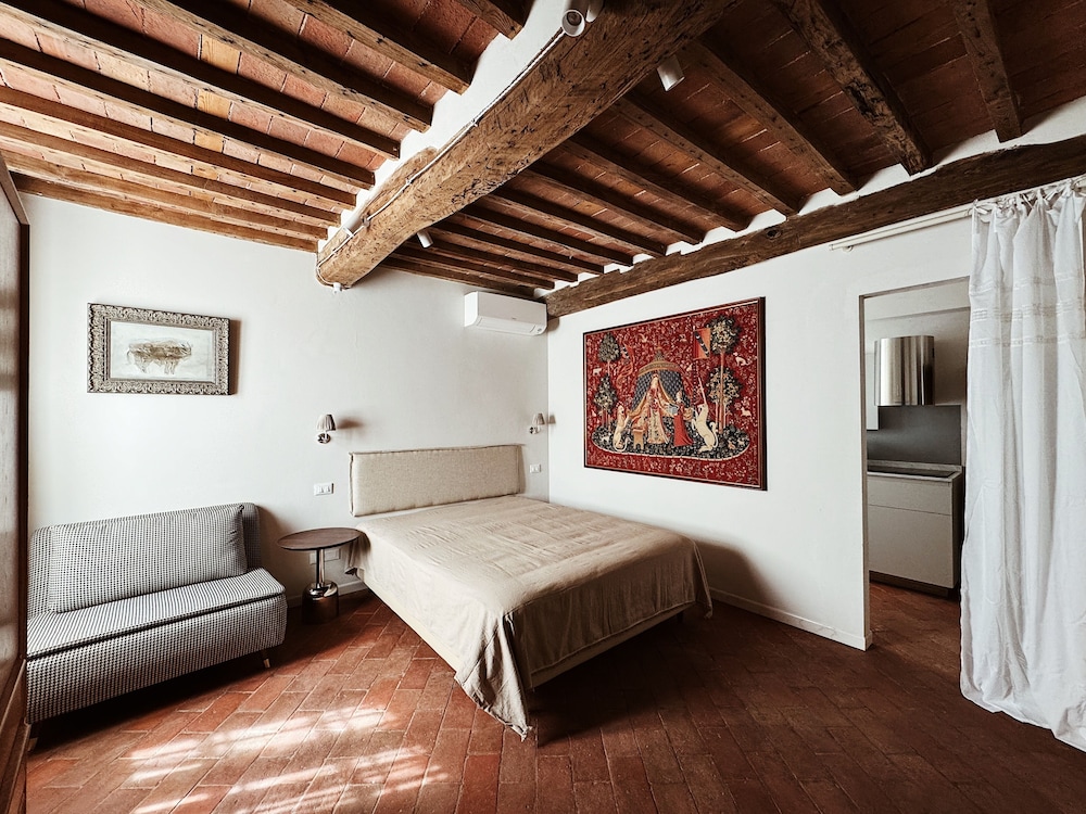Luxury Studio Suite