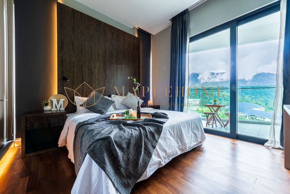 Executive Suite, 2 Bedrooms, Balcony