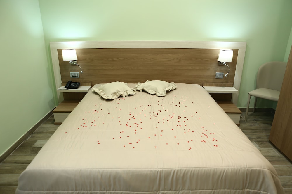 Economy Suite (AFRODITE) photo 3