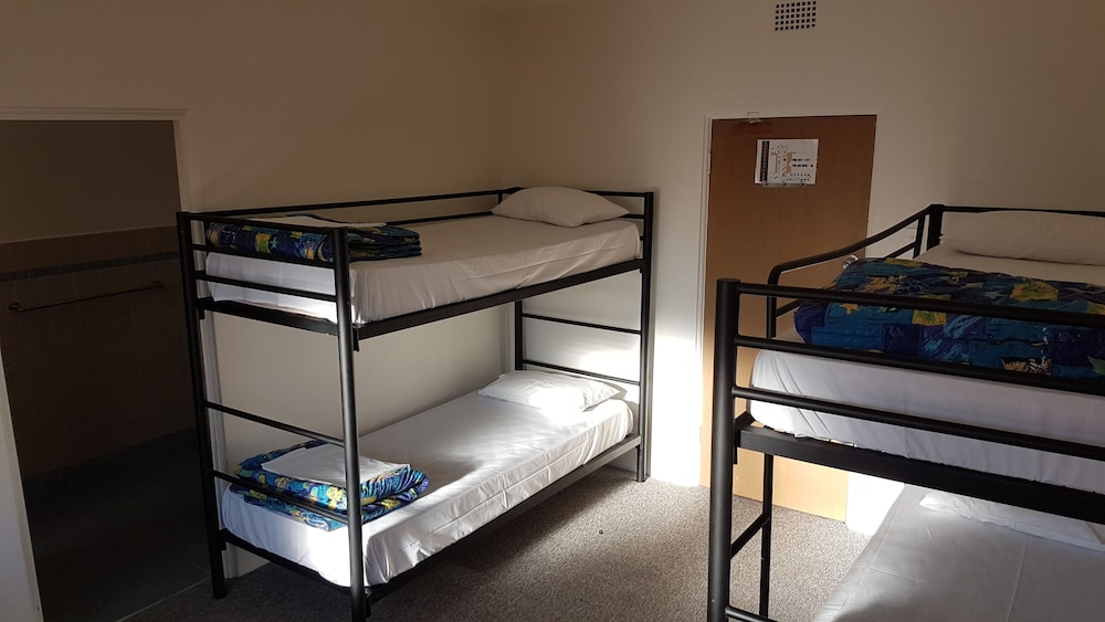 Standard Shared Dormitory, Mixed Dorm, Ensuite photo 1