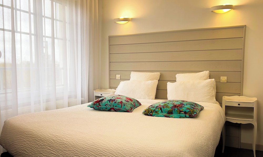 Economy Double Room photo 2