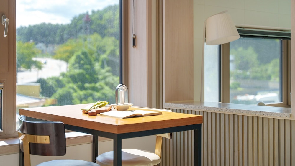 Basic Room, 1 Bedroom (Room 202) - Photo 8