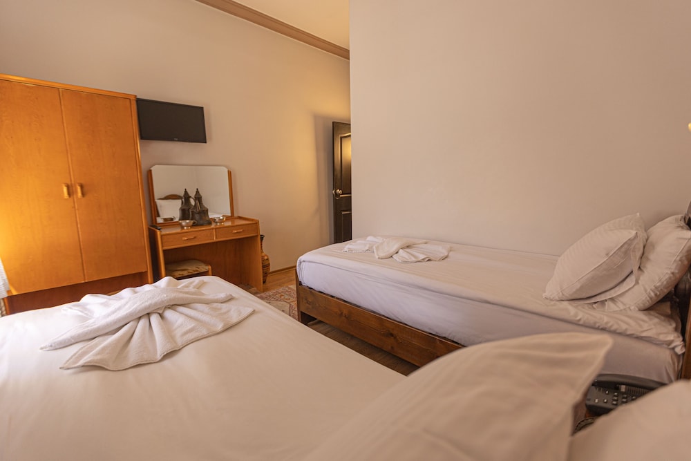 Standard Room photo 3