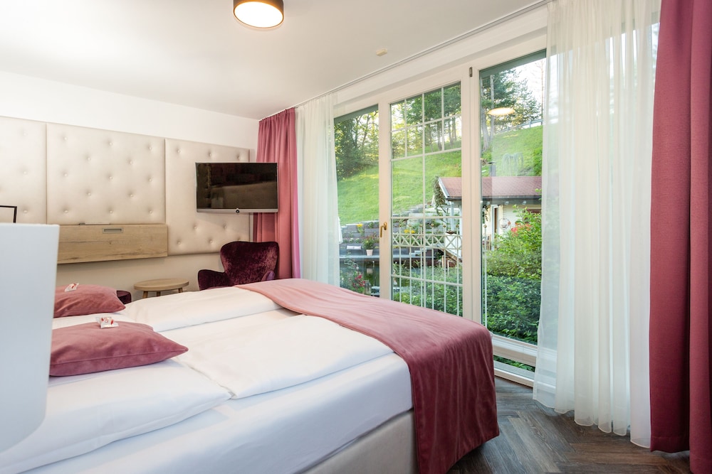 Deluxe Double Room, Garden View (6) - Photo 5