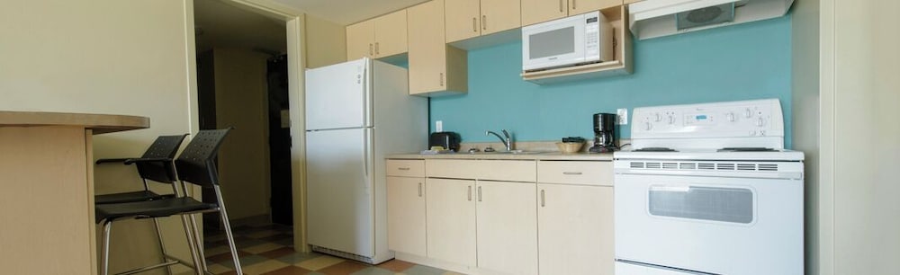 Economy Apartment photo 2
