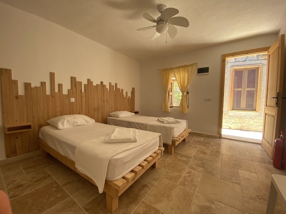 Comfort Twin Room, Courtyard View, Garden Area photo 1