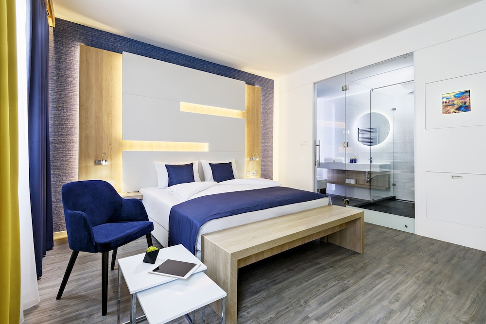 Deluxe Double Room, 1 King Bed