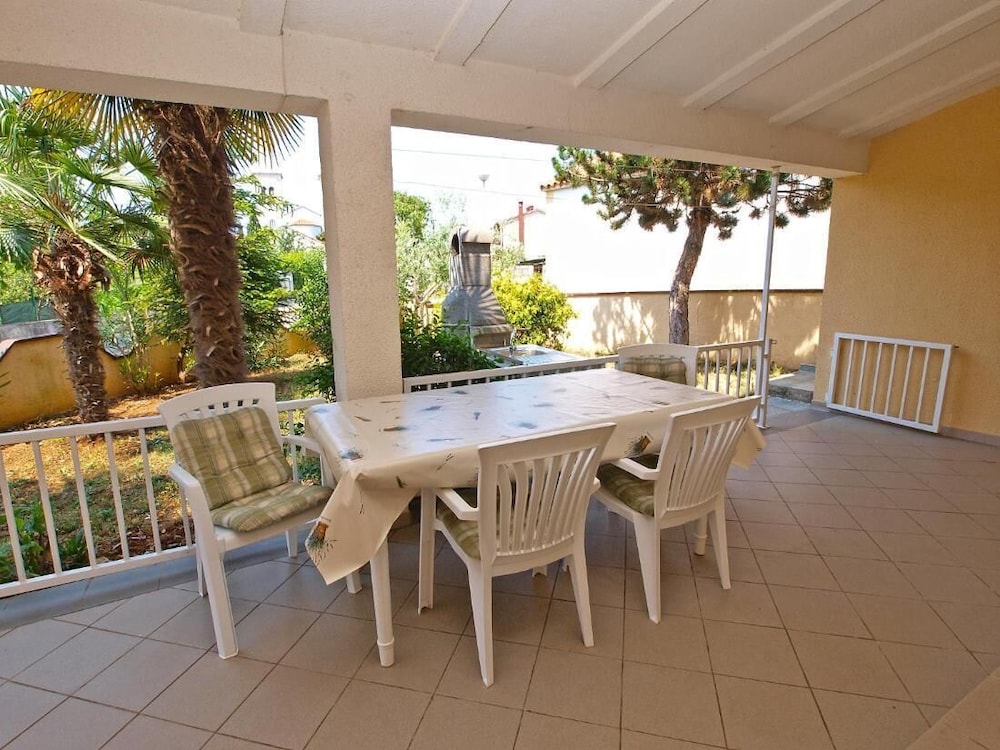 Apartment, 2 Bedrooms, Patio, Garden View