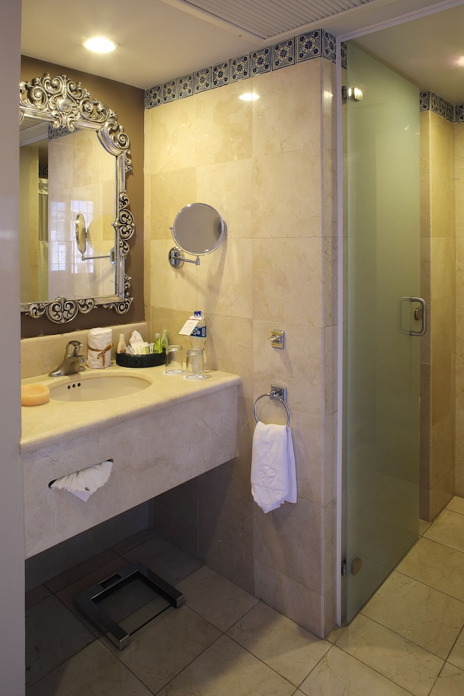 Superior Room, 2 Double Beds - Photo 6