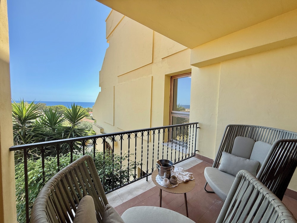Panoramic Suite, Sea View - Photo 24