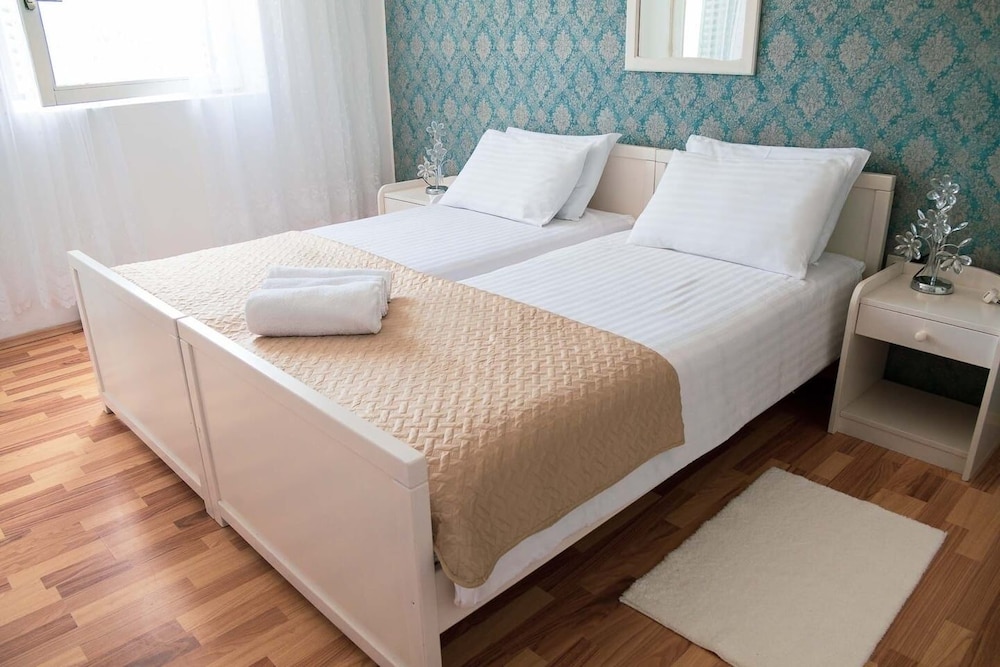 Apartment (Novis - Close To The Sea - A3 Maria ()