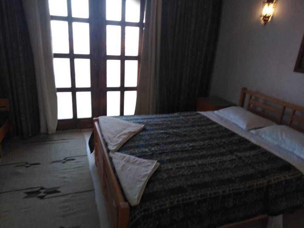 Superior Triple Room photo 2