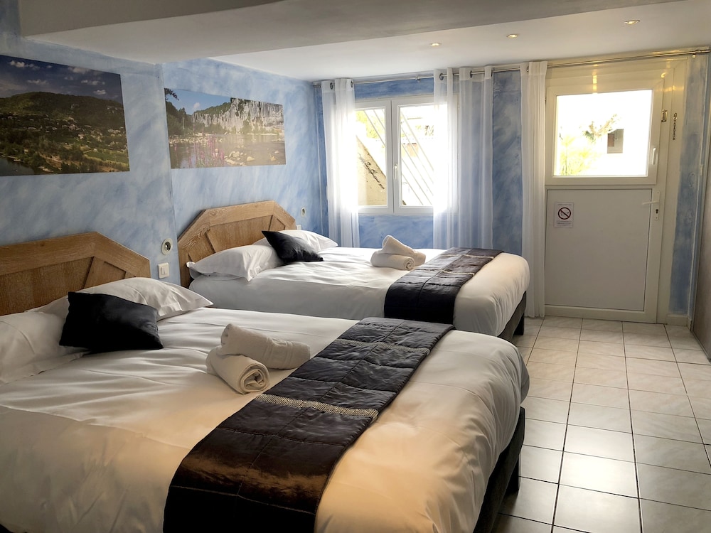 Comfort Quadruple Room