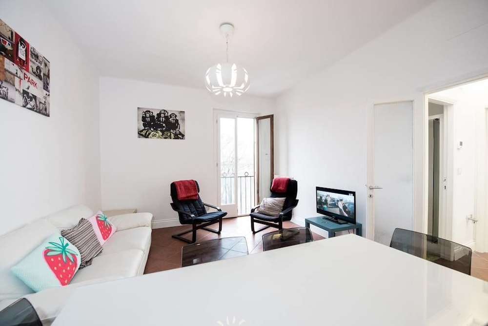 Basic Apartment, 3 Bedrooms