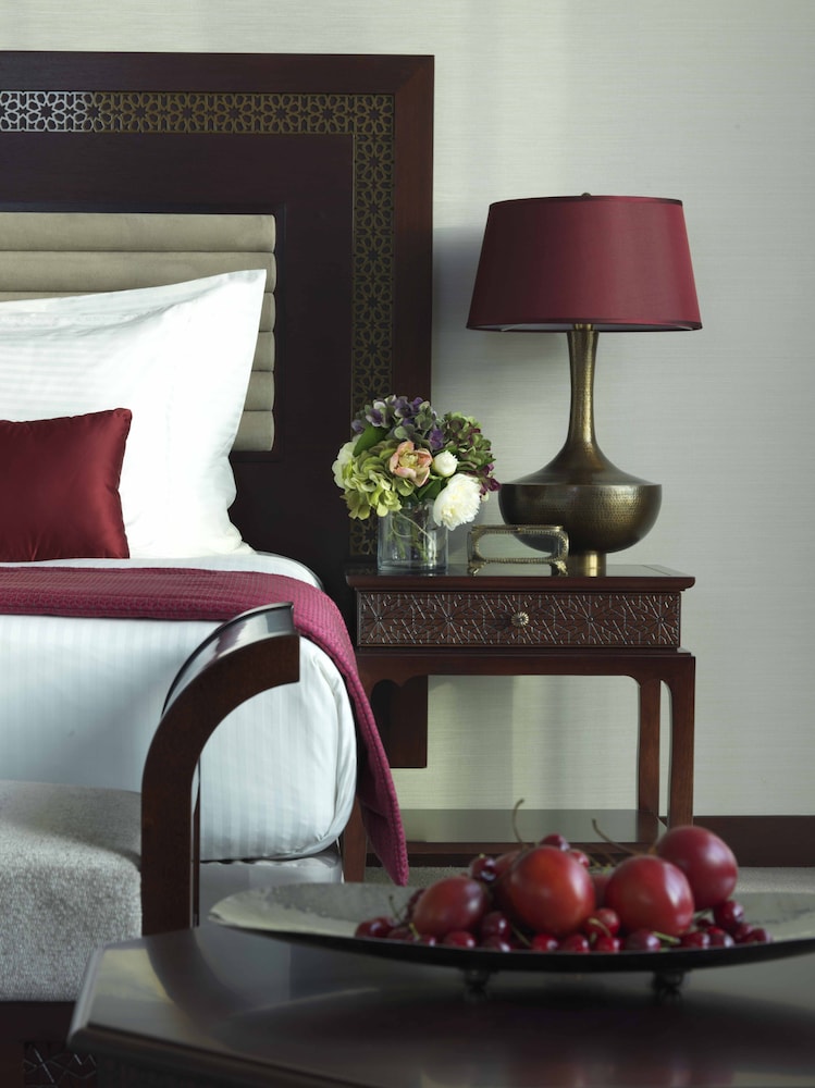 Deluxe Room, 2 Twin Beds (Palace View)