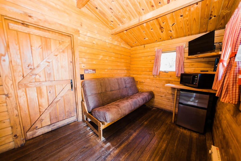 Family Cabin photo 3