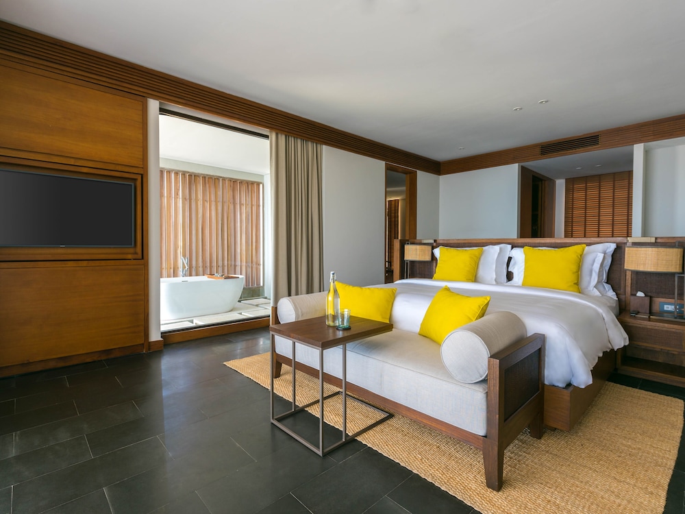 Sky Pool Suite With Ocean View