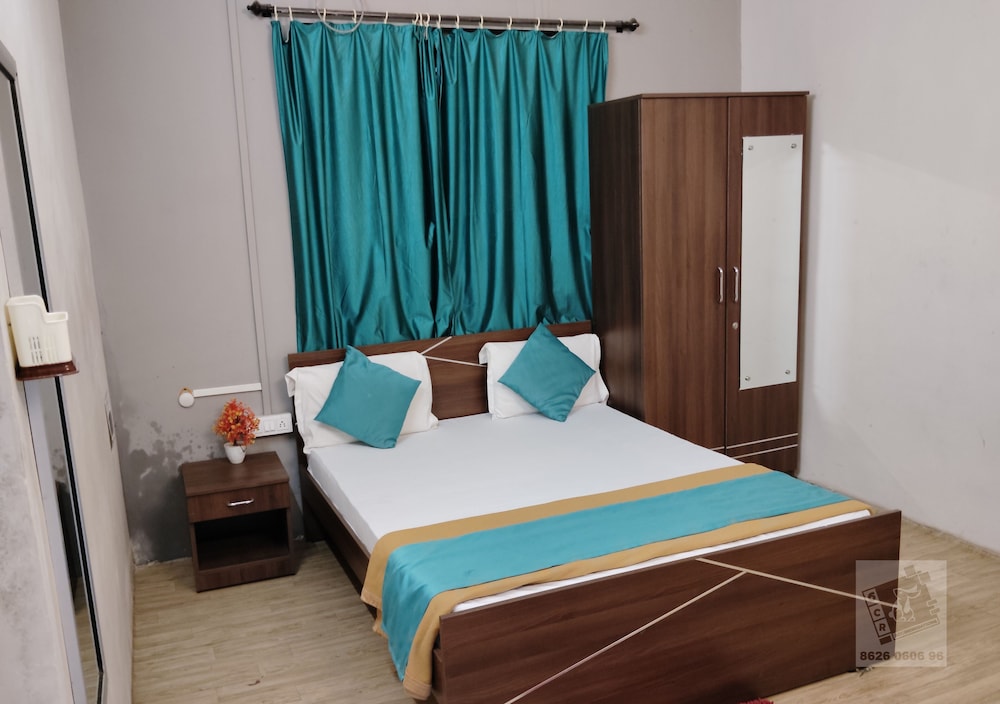 Basic Room, 1 Double Bed photo 2