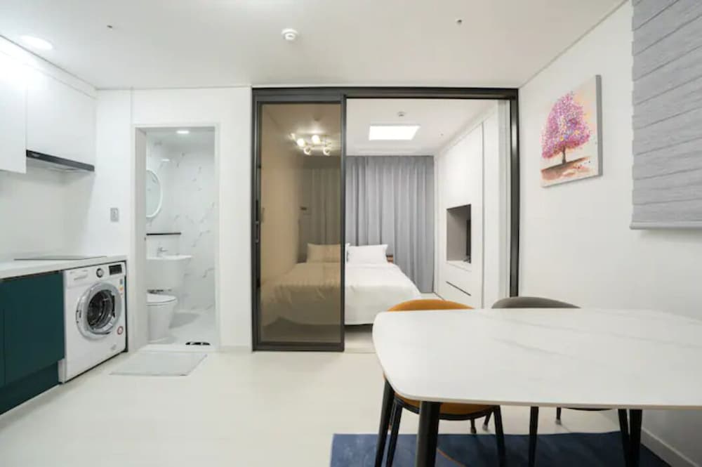 Premium Queen, City View - Photo 1