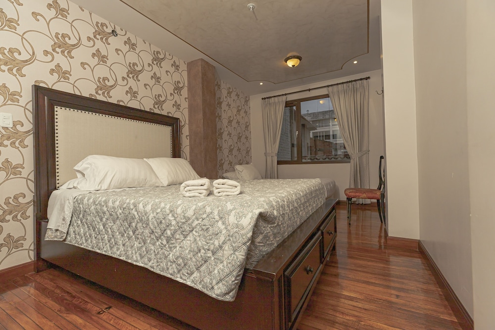 Family Triple Room, Courtyard View photo 1