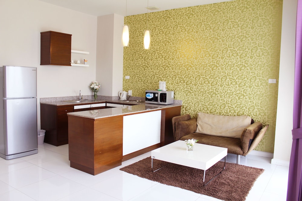 Suite, 1 Double Bed - Photo 9
