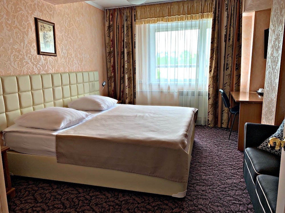 Superior Single Room