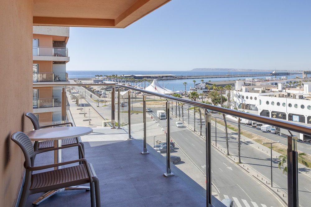 The Loft Harbour View - Photo 4