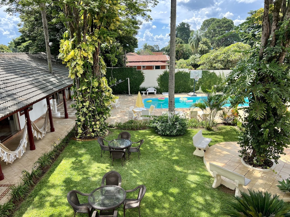 Deluxe Room, 1 Bedroom, Garden View photo 2