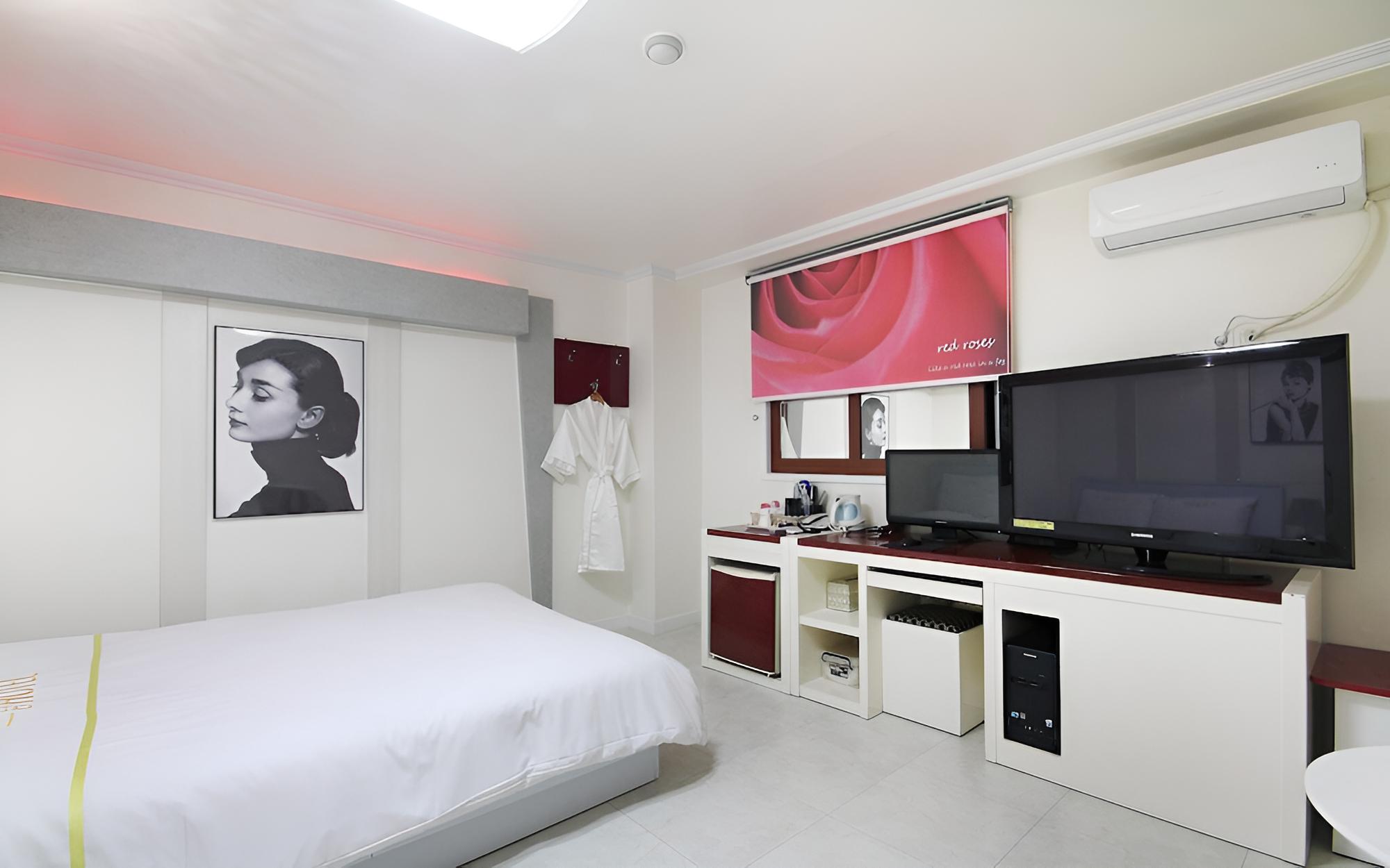 Room (Special room ((Netflix+Disney Plus+75) photo 1
