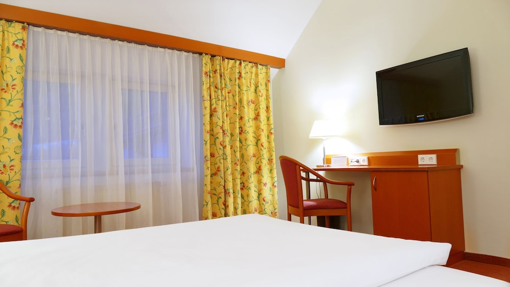 Business Single Room