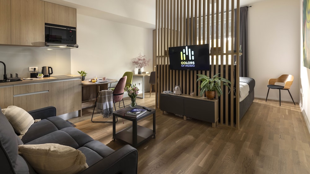 Exclusive Studio Suite