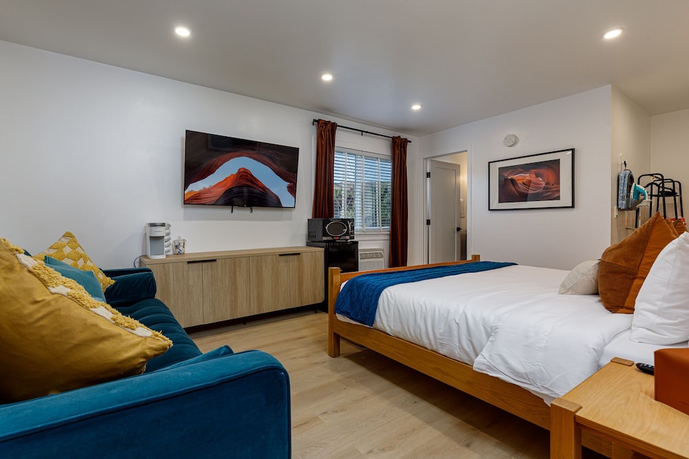 Deluxe Double Room photo 2