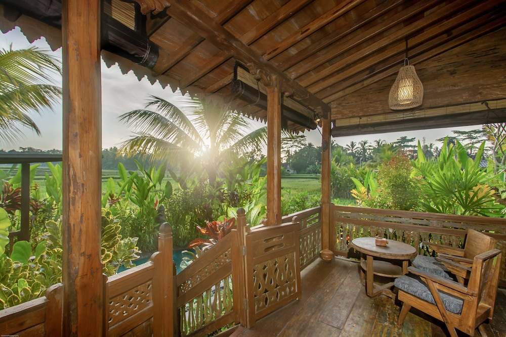 Villa with Garden View with Free Daily Afternoon Tea photo 3