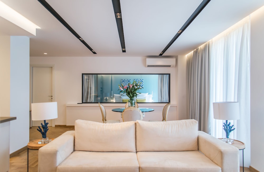 Executive Apartment (302) photo 2