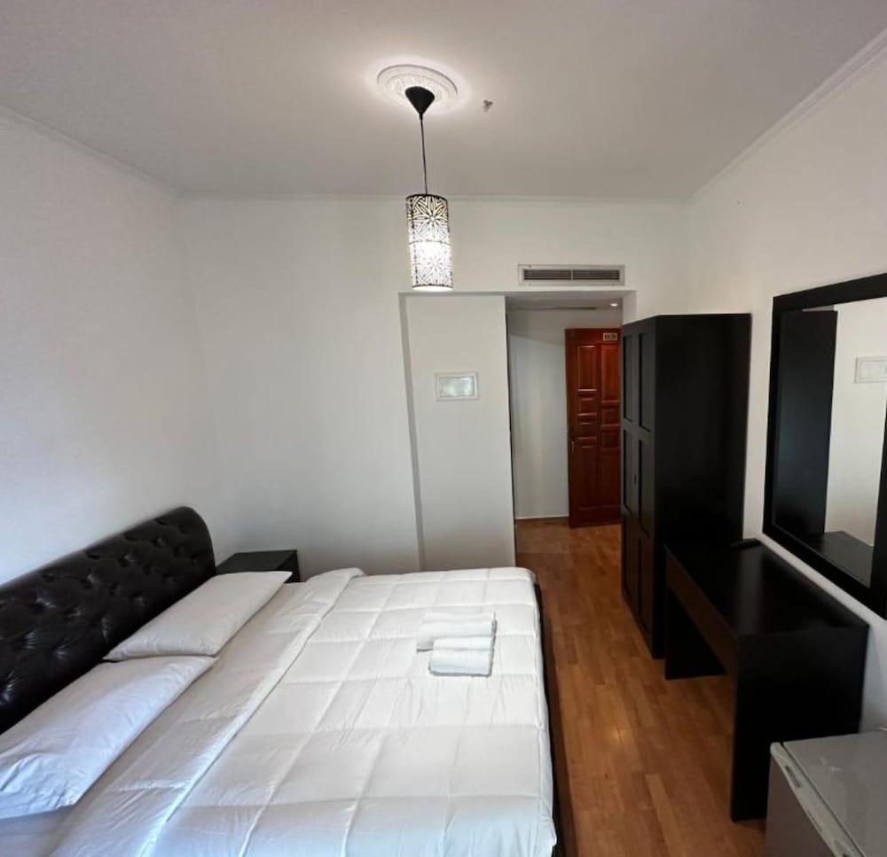 Deluxe Double Room, Partial Sea View photo 1