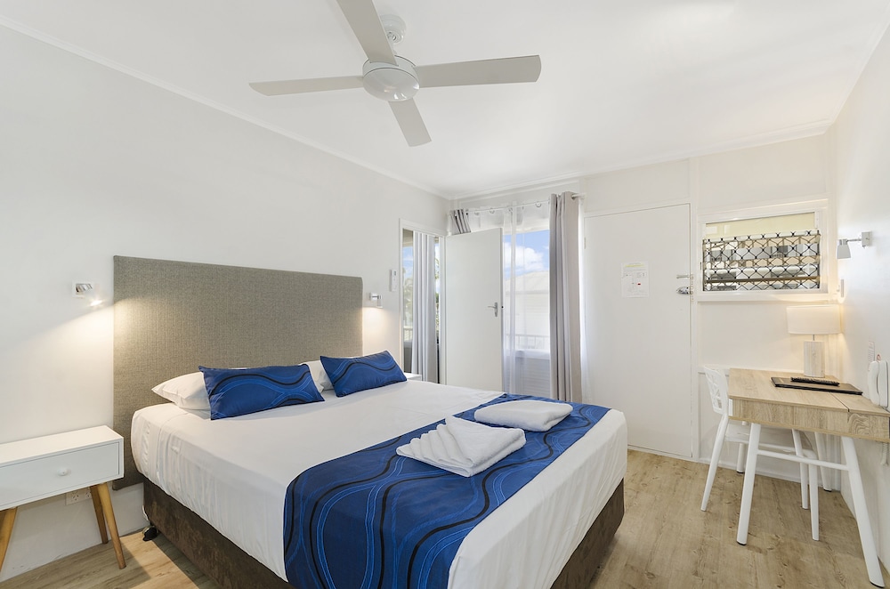 Family Suite, 1 Bedroom, Kitchenette photo 2