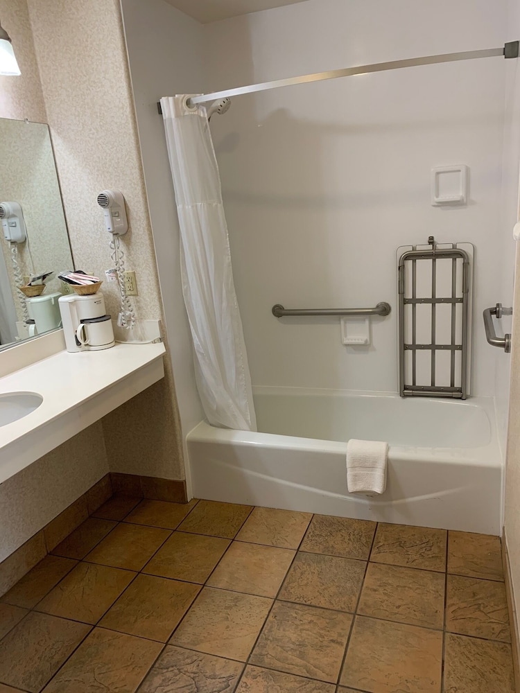 Olive Tree Inn & Suites, a Howard Johnson by Wyndham, Billede 5