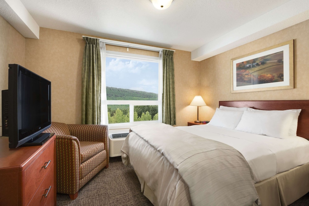 Room, 1 Double Bed, Non Smoking - Photo 1