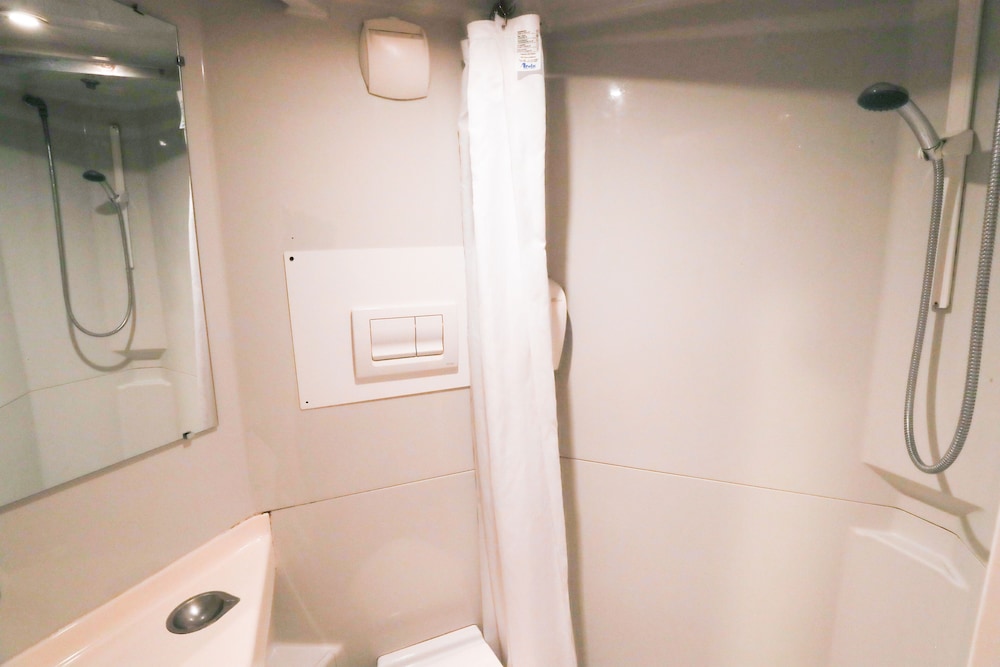 Standard Room, 1 Double Bed - Photo 7