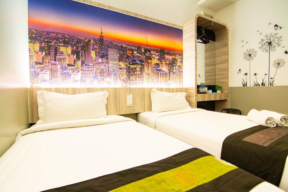 Standard Twin Room photo 2