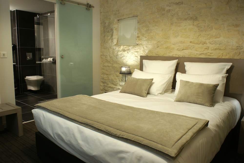 Double Room, Pool View
