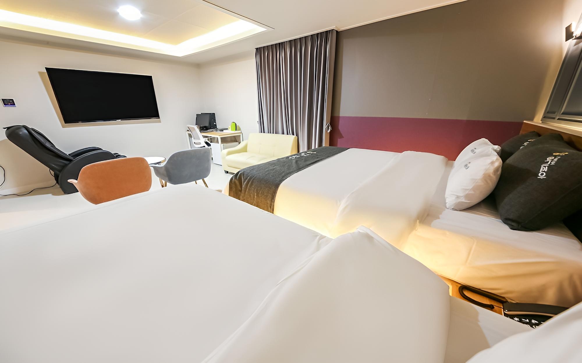 Room (Special room (with styler massage cha) - Photo 4