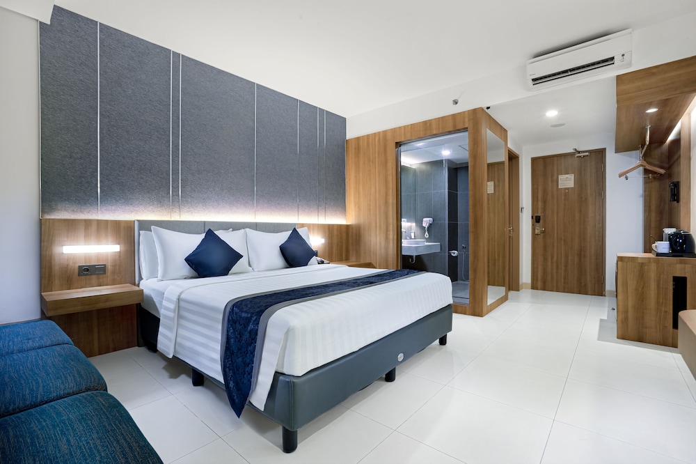 Deluxe Room - Photo 3